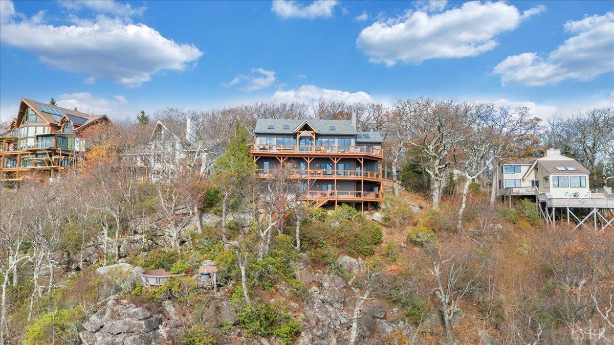 Wintergreen, Virginia 22967, United States, 6 Bedrooms Bedrooms, ,6 BathroomsBathrooms,Residential,Active,33948