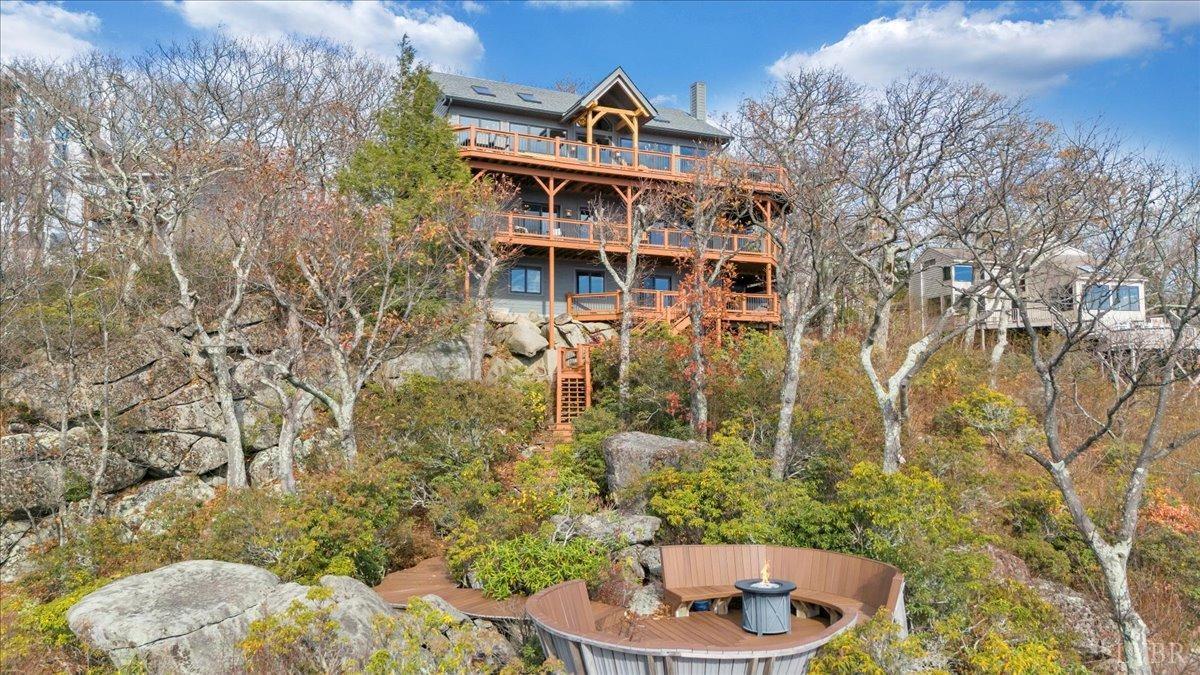 Wintergreen, Virginia 22967, United States, 6 Bedrooms Bedrooms, ,6 BathroomsBathrooms,Residential,Active,33948