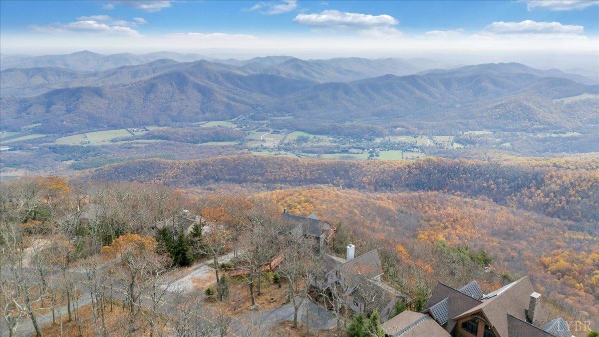 Wintergreen, Virginia 22967, United States, 6 Bedrooms Bedrooms, ,6 BathroomsBathrooms,Residential,Active,33948