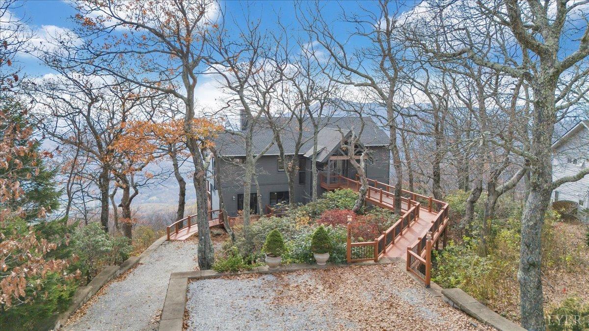 Wintergreen, Virginia 22967, United States, 6 Bedrooms Bedrooms, ,6 BathroomsBathrooms,Residential,Active,33948