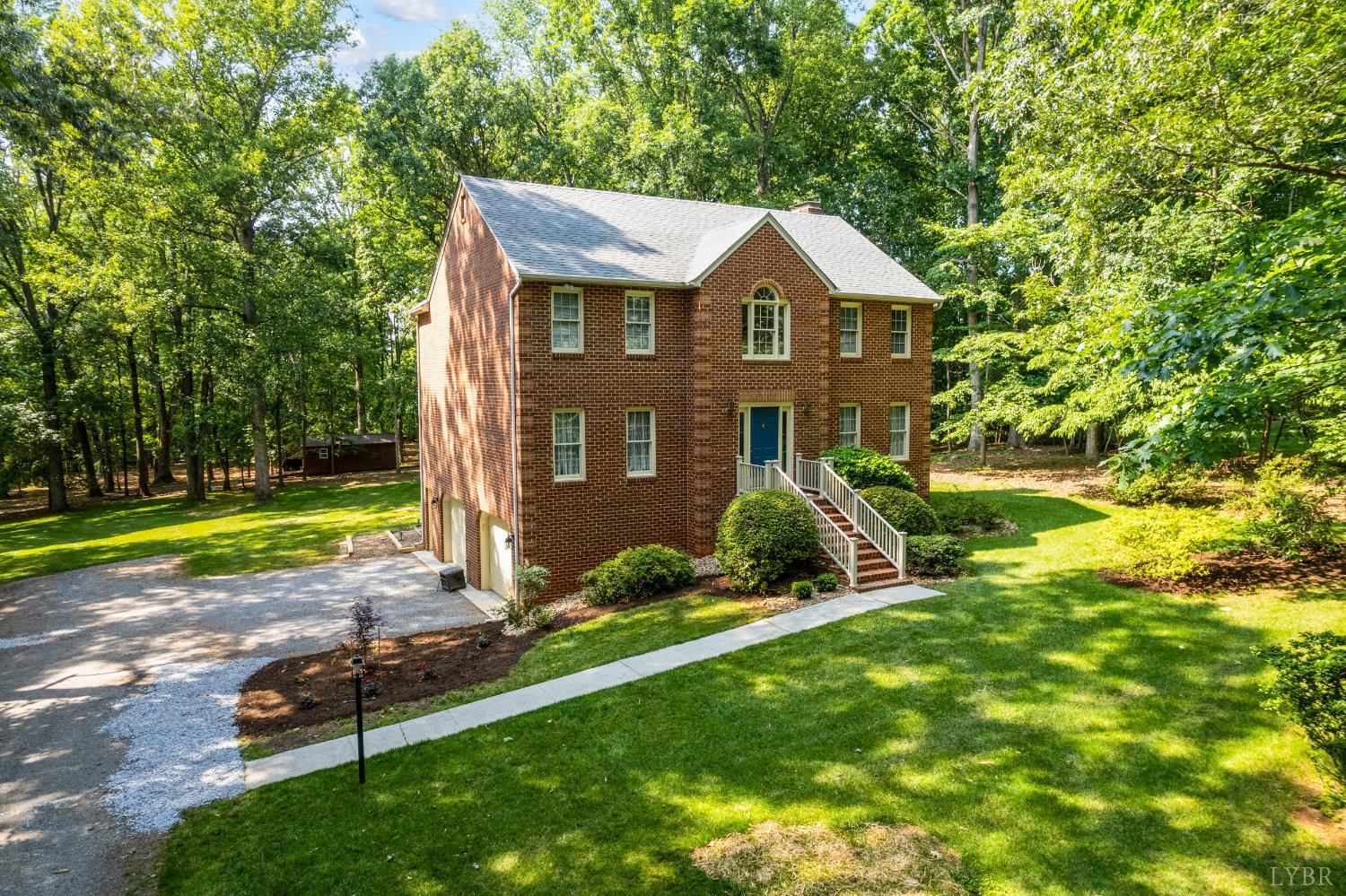 106 Stirling Court, Forest, Virginia image 3