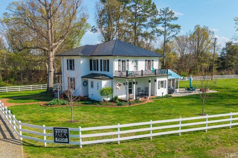 Photo of 201 Priddy Street, Keysville, VA 23947 (MLS # 367142)