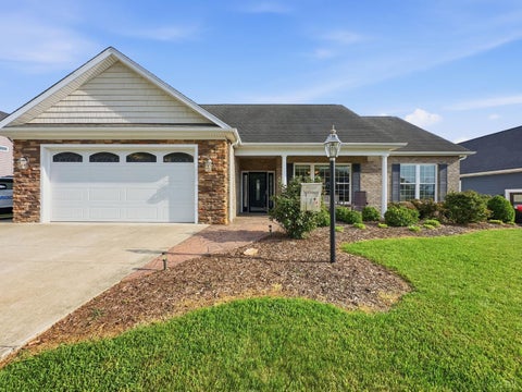Homes For Sale - 1024 Wye Oak Court<br/> Forest, VA 24551