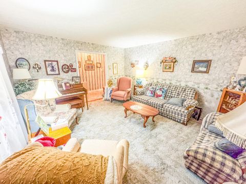 Tiny photo for 88 Jean Place, Lynchburg, VA 24502 (MLS # 363849)