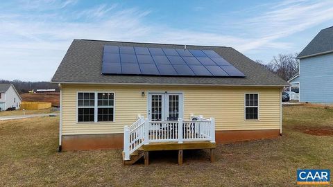 Tiny photo for 147 W STRATFORD PL Pl, Madison Heights, VA 24572 (MLS # 365032)