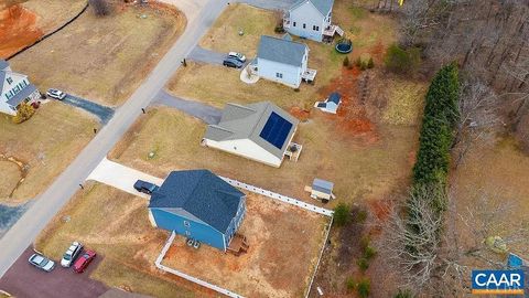 Tiny photo for 147 W STRATFORD PL Pl, Madison Heights, VA 24572 (MLS # 365032)