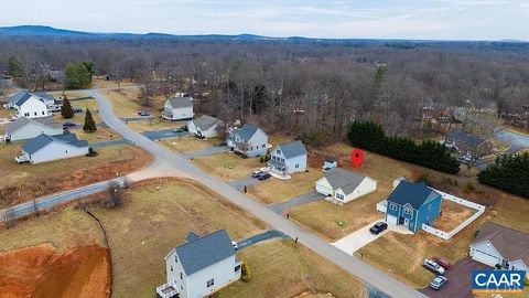 Tiny photo for 147 W STRATFORD PL Pl, Madison Heights, VA 24572 (MLS # 365032)