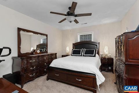 Tiny photo for 147 W STRATFORD PL Pl, Madison Heights, VA 24572 (MLS # 365032)