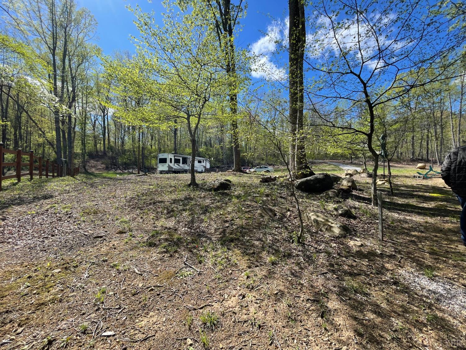 N Otter Creek Road, Bedford, Virginia image 7