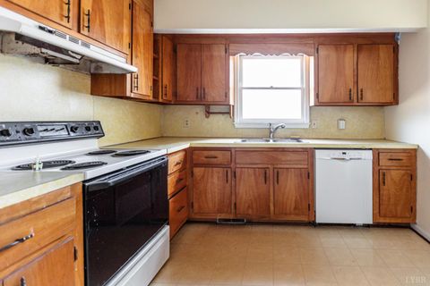 Tiny photo for 1130 Vermillion Road, Appomattox, VA 24522 (MLS # 364252)