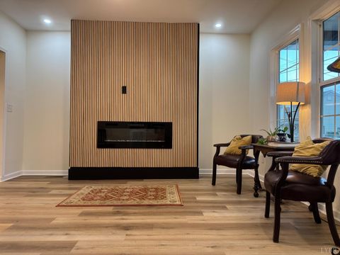 Tiny photo for 2013 Poplar Street, Lynchburg, VA 24504 (MLS # 362129)