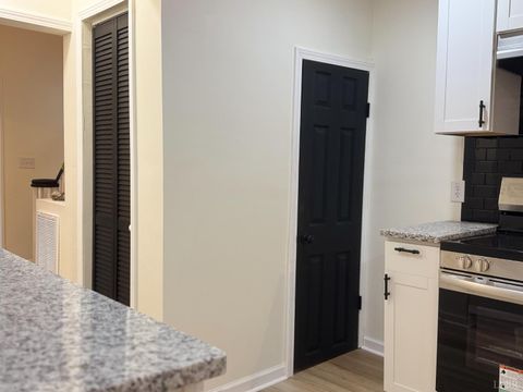 Tiny photo for 2013 Poplar Street, Lynchburg, VA 24504 (MLS # 362129)