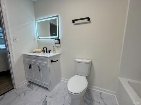Tiny photo for 2013 Poplar Street, Lynchburg, VA 24504 (MLS # 362129)