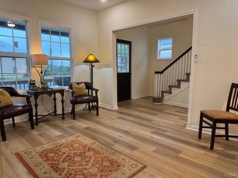 Tiny photo for 2013 Poplar Street, Lynchburg, VA 24504 (MLS # 362129)