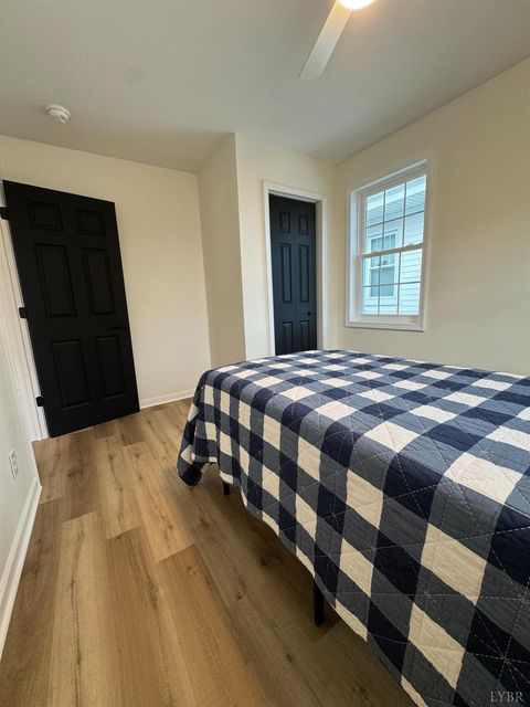 Tiny photo for 2013 Poplar Street, Lynchburg, VA 24504 (MLS # 362129)