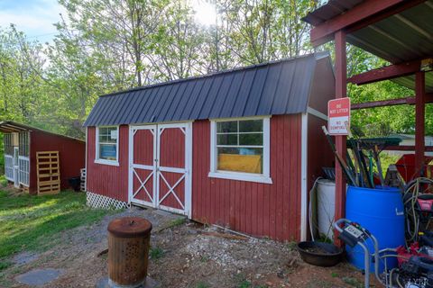 Tiny photo for 1122 Walnut Springs Drive, Bedford, VA 24523 (MLS # 365307)