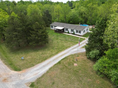 Tiny photo for 1122 Walnut Springs Drive, Bedford, VA 24523 (MLS # 365307)