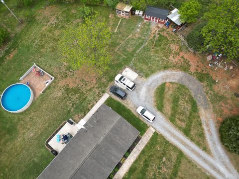 Tiny photo for 1122 Walnut Springs Drive, Bedford, VA 24523 (MLS # 365307)