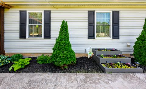 Tiny photo for 1122 Walnut Springs Drive, Bedford, VA 24523 (MLS # 365307)