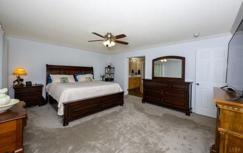 Tiny photo for 1122 Walnut Springs Drive, Bedford, VA 24523 (MLS # 365307)