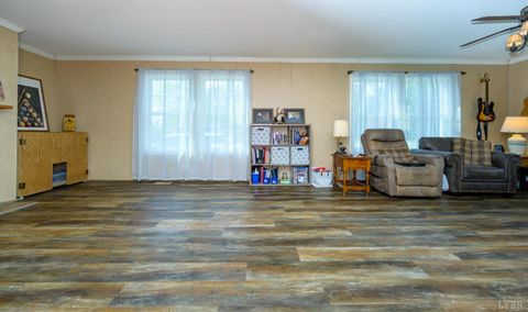 Tiny photo for 1122 Walnut Springs Drive, Bedford, VA 24523 (MLS # 365307)