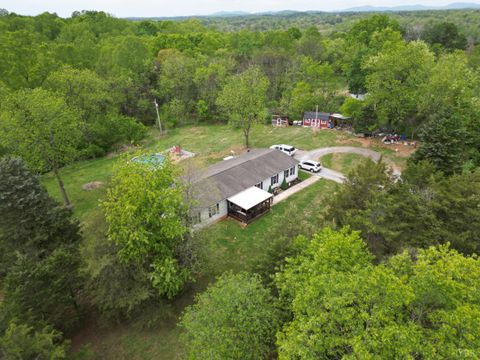 Tiny photo for 1122 Walnut Springs Drive, Bedford, VA 24523 (MLS # 365307)