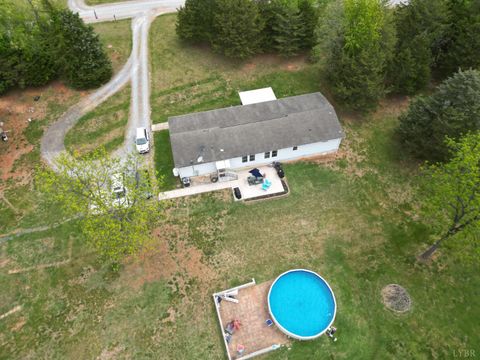 Tiny photo for 1122 Walnut Springs Drive, Bedford, VA 24523 (MLS # 365307)