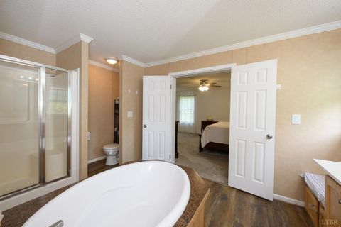 Tiny photo for 1122 Walnut Springs Drive, Bedford, VA 24523 (MLS # 365307)