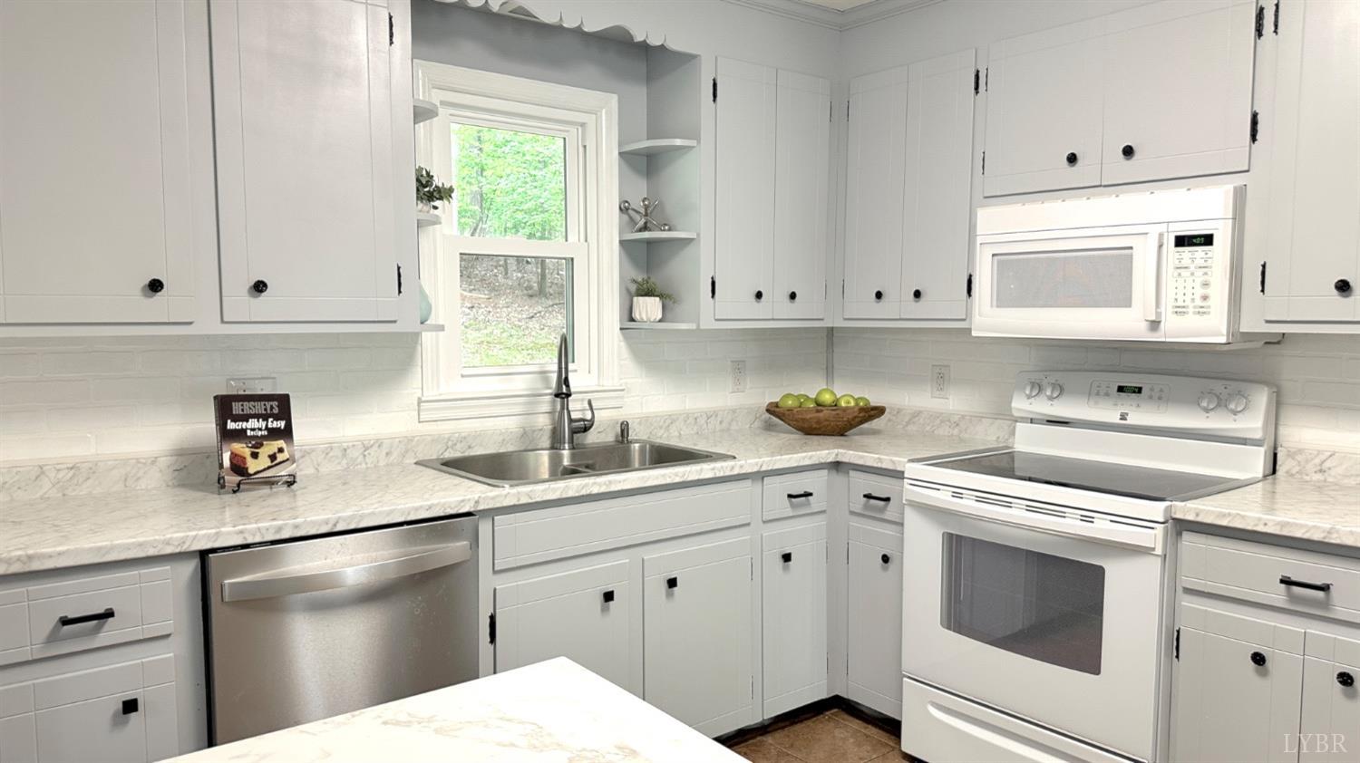 232 Collington Drive, Lynchburg, Virginia image 13