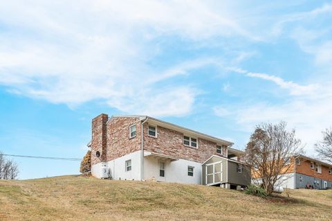Tiny photo for 129 Greendale Drive, Rustburg, VA 24588 (MLS # 364740)