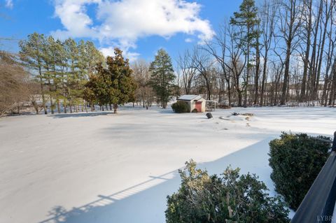 Tiny photo for 1161 Dogwood Hills Drive, Goode, VA 24556 (MLS # 364349)