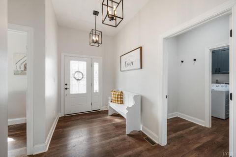 Tiny photo for 1324 Gladden Circle, Forest, VA 24551 (MLS # 363914)