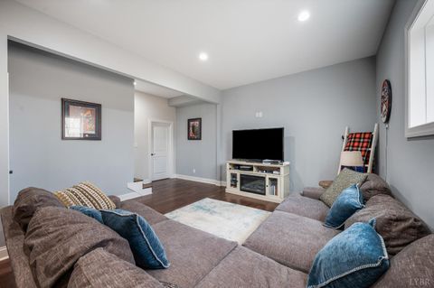 Tiny photo for 1324 Gladden Circle, Forest, VA 24551 (MLS # 363914)