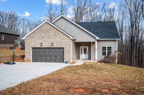 Tiny photo for 1324 Gladden Circle, Forest, VA 24551 (MLS # 363914)