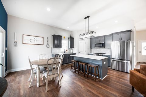 Tiny photo for 1324 Gladden Circle, Forest, VA 24551 (MLS # 363914)