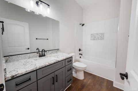 Tiny photo for 1324 Gladden Circle, Forest, VA 24551 (MLS # 363914)