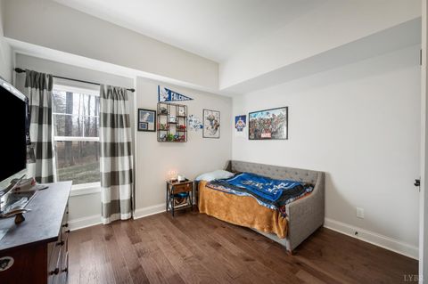 Tiny photo for 1324 Gladden Circle, Forest, VA 24551 (MLS # 363914)