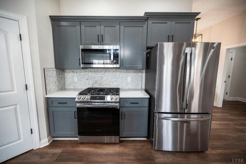 Tiny photo for 1324 Gladden Circle, Forest, VA 24551 (MLS # 363914)