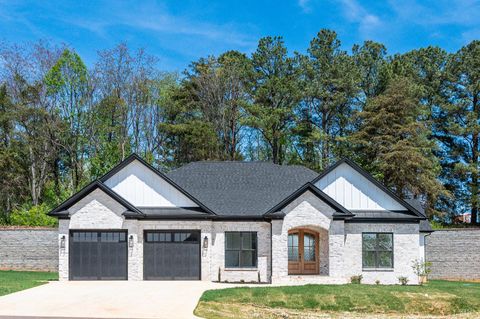 Photo of 20 Crest Ridge Court, Rustburg, VA 24588 (MLS # 366081)