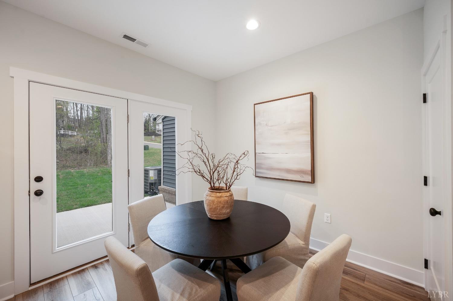 1029 Wythe Drive, Forest, Virginia image 16