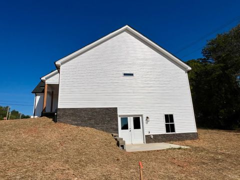 Tiny photo for 112 Graham Creek Road, Madison Heights, VA 24572 (MLS # 362036)