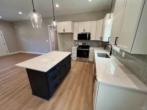 Tiny photo for 112 Graham Creek Road, Madison Heights, VA 24572 (MLS # 362036)