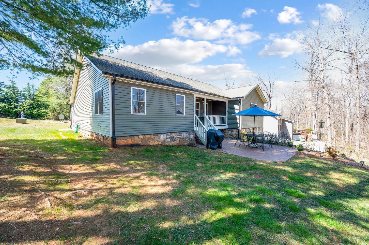 1257 Willow Oak Drive, Forest, Virginia image 16