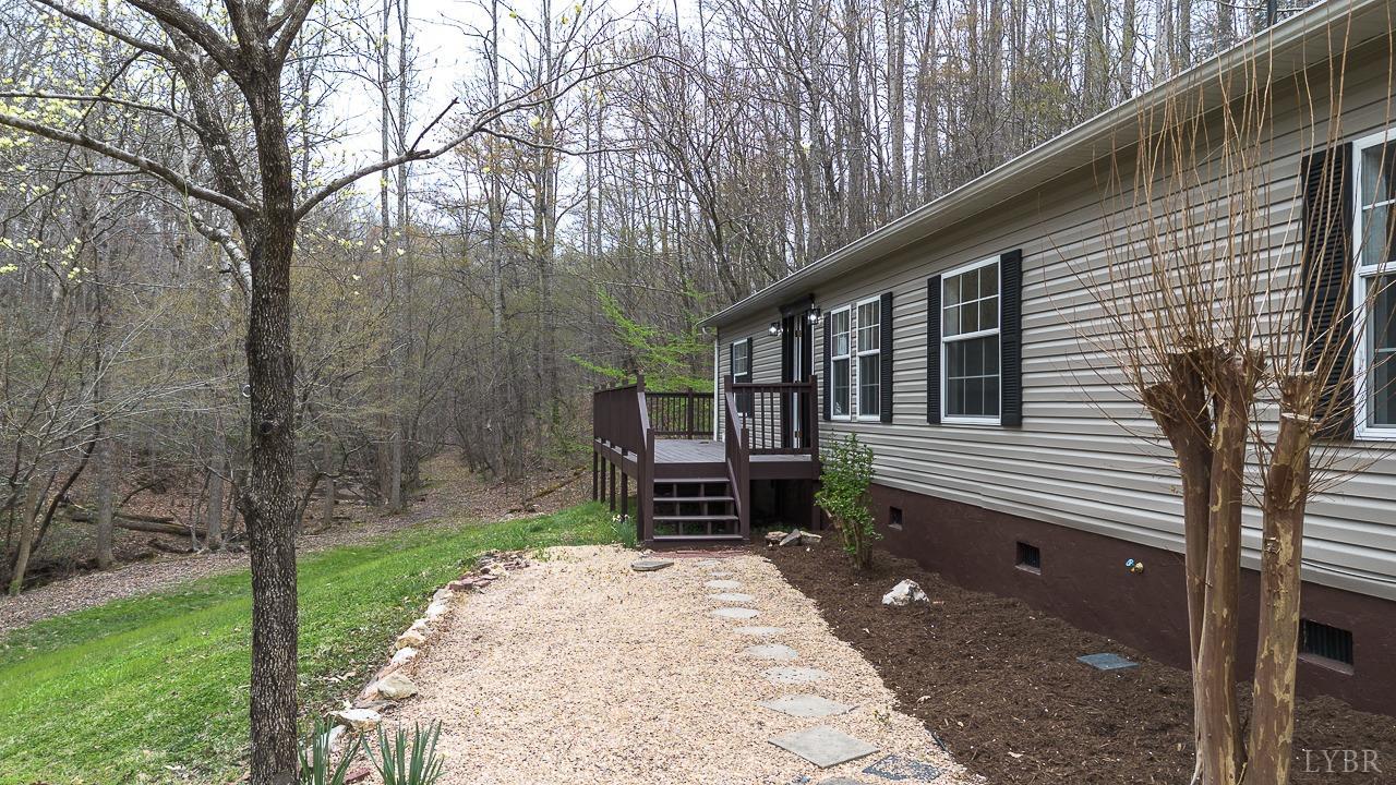 108 Trapper Lane, Vinton, Virginia image 6