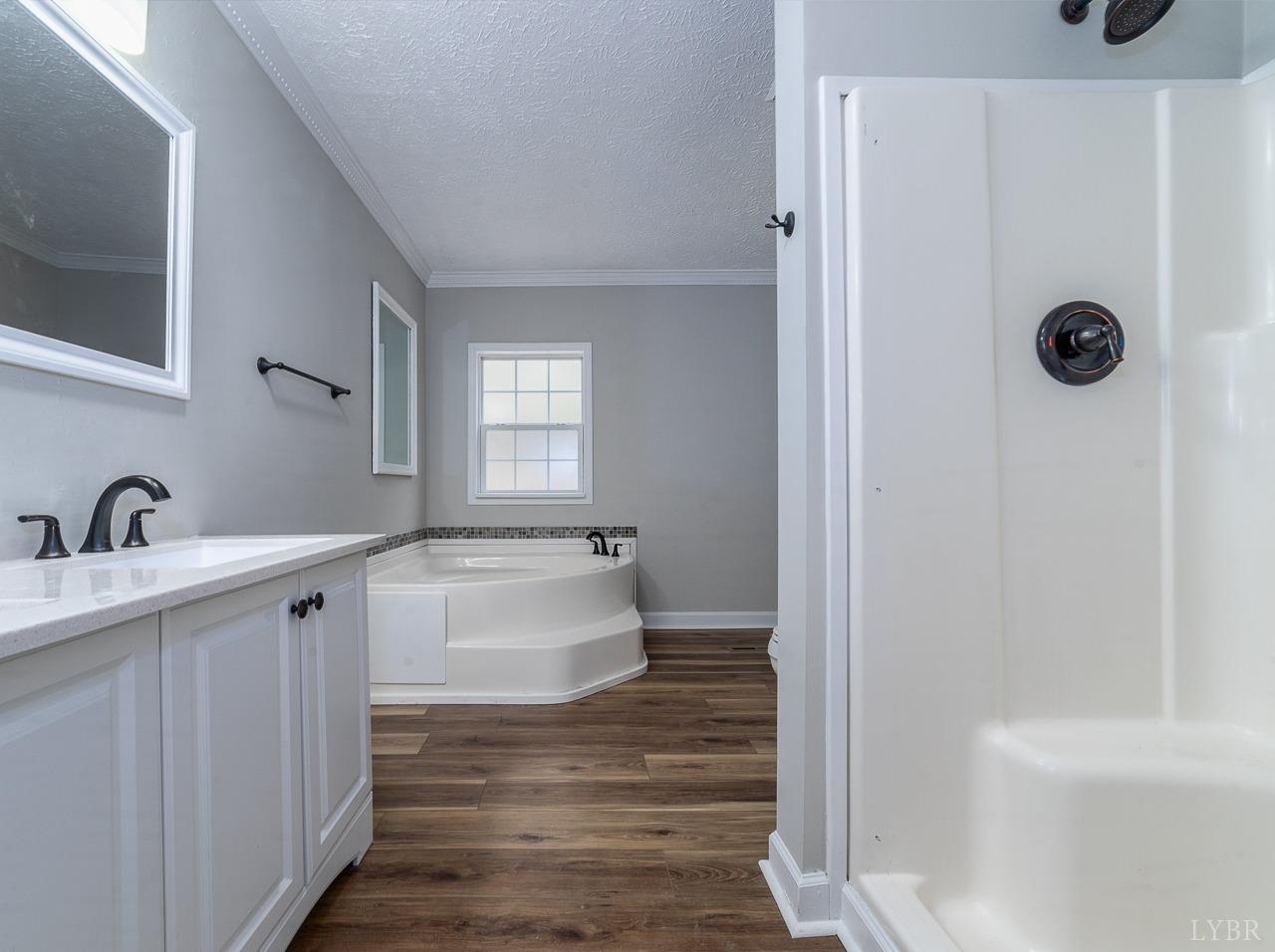 108 Trapper Lane, Vinton, Virginia image 26
