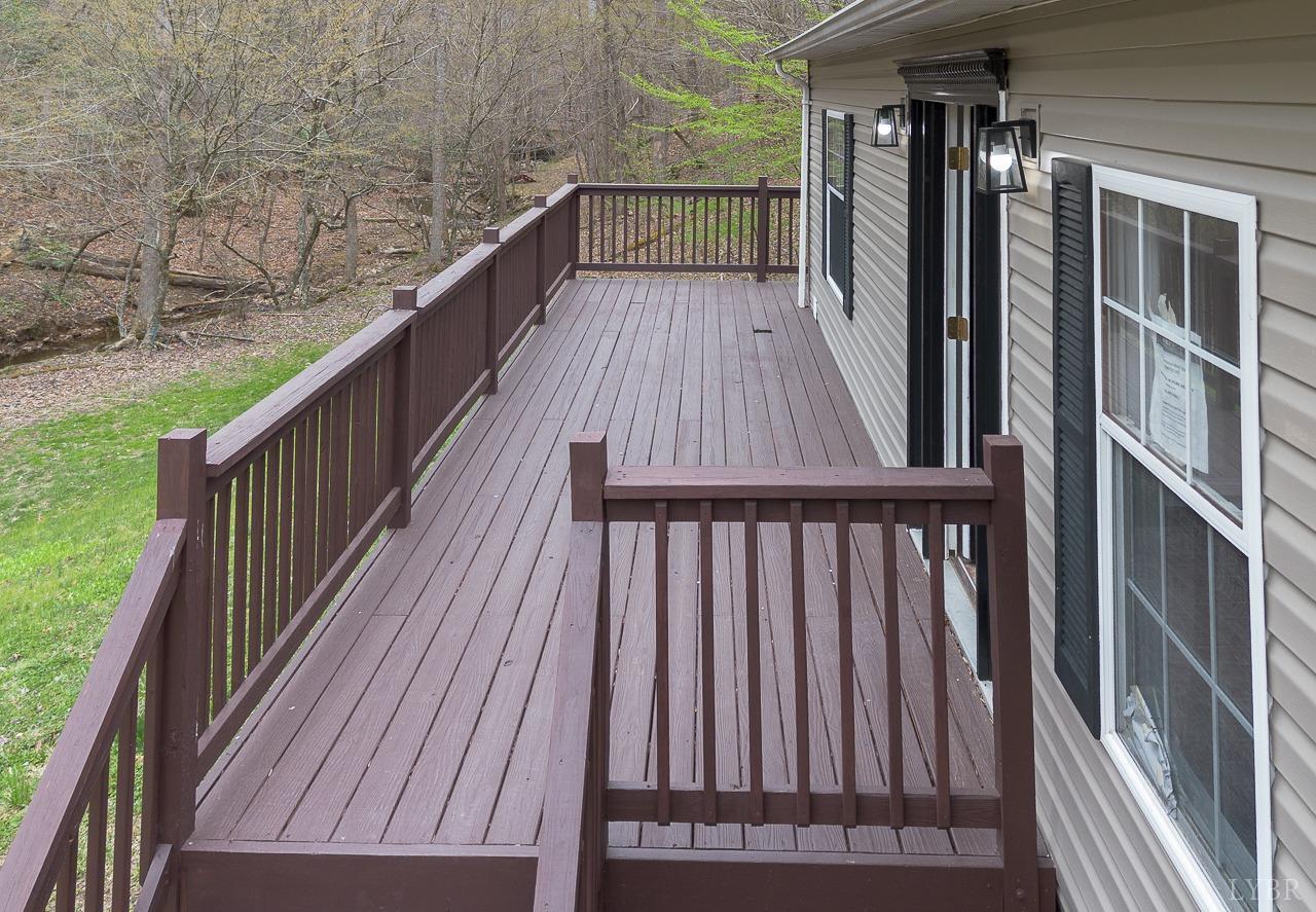 108 Trapper Lane, Vinton, Virginia image 7