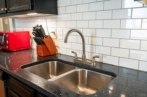 Tiny photo for 405 Yeardley Avenue, Lynchburg, VA 24501 (MLS # 366576)