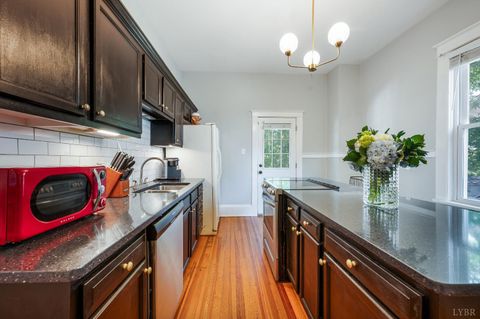 Tiny photo for 405 Yeardley Avenue, Lynchburg, VA 24501 (MLS # 366576)
