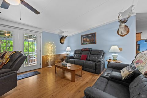 Tiny photo for 142 Micklem Ln Ln, Shipman, VA 22971 (MLS # 366107)