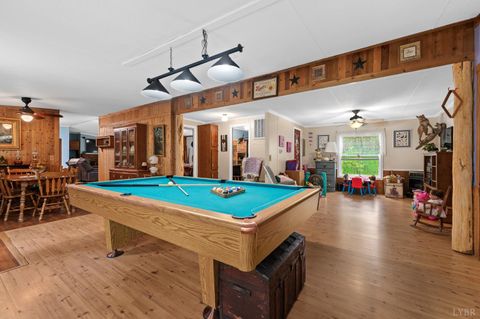 Tiny photo for 142 Micklem Ln Ln, Shipman, VA 22971 (MLS # 366107)